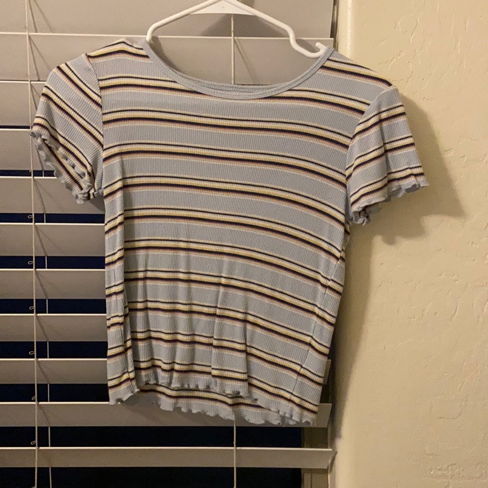 kohl’s light blue striped shirt